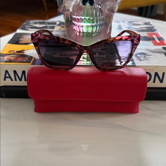BRAND NEW Guess Pink Havana Smoke Gradient Sunglasses with...